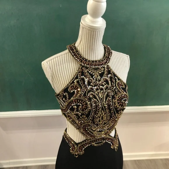 Prom dress - small - Picture 4 of 9